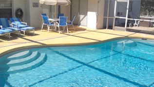 Vacation houses with pools near to Disneyworld